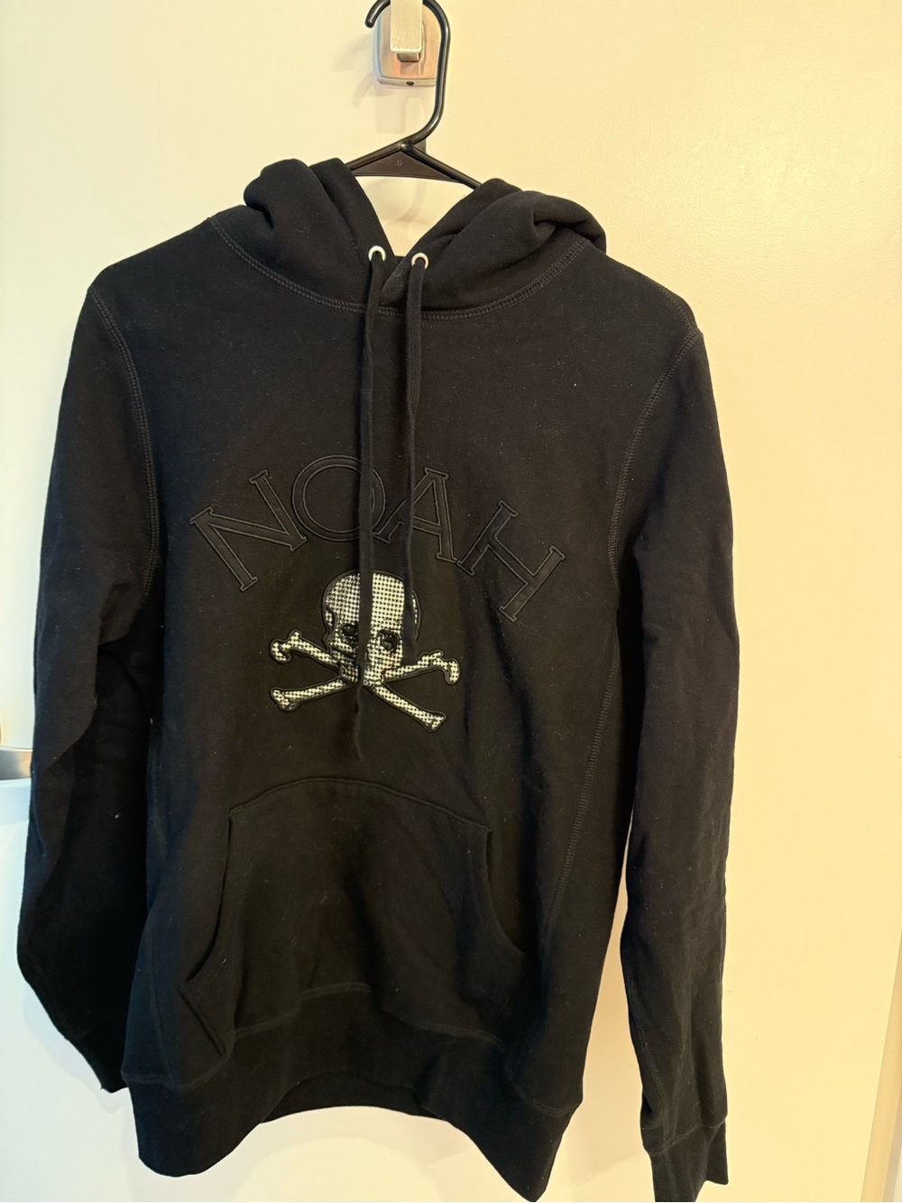 Noah NYC Black Skull & Crossbones Embroidered Hoodie